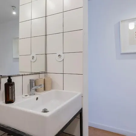 Apartmán Cozy 1bdr By Lovelystay