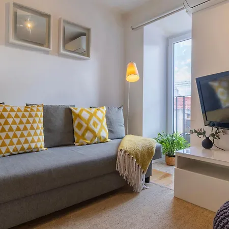 Cozy 1bdr By Lovelystay * ליסבון
